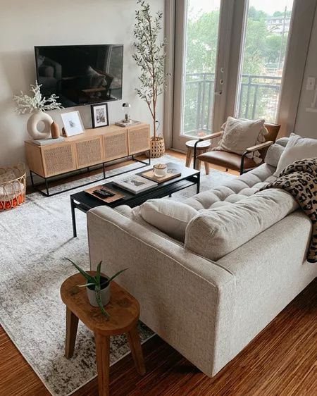 Small Living Room Design, Apartment Living Room Design, Small Apartment Living Room, Small Living Room Decor, Neutral Living Room, Small Apartment Living, Apartment Decor Inspiration, Living Room Decor Apartment, Decor Home Living Room