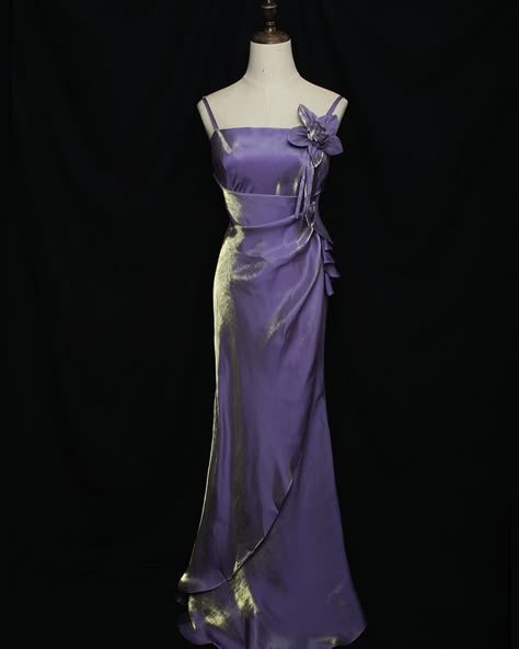 🥰Vintage-style gown evening dress with floral embellished sheath design, 3 colors available. 👉Search 'RDLCE-012' on devilinspired.com #devilinspired #gowndress #lolitacoord #lolitafasion #elegantdress #vintagestyle #vintagedress Purple Dress Evening, Orchid Prom Dresses, Simple Long Purple Dress, Purple Empire Waist Dress, Vintage Winter Formal Dresses, Vintage Prom Dresses 90s Purple, Enchanted Forest Prom Dresses Blue, Short Vintage Dresses, New Orleans Prom Dress