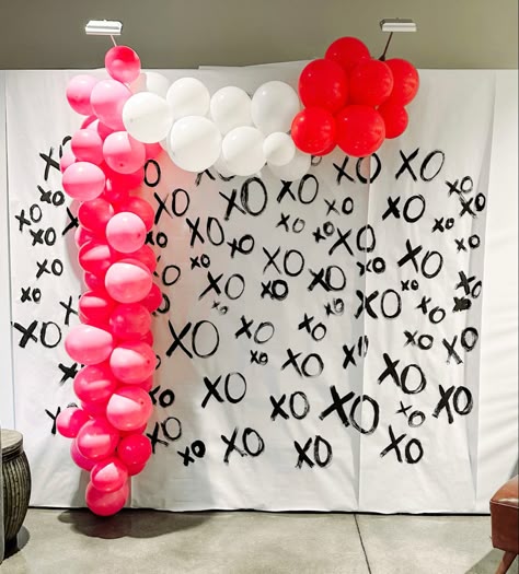 Valentines Dance Decorations Schools, Valentines Dance Decorations Diy, Elementary School Valentines Dance, Valentine’s Day Dance Decorations, Valentine Dance Ideas School, Middle School Valentines Dance, Valentines School Dance, Valentines Dance Ideas, Sweethearts Dance