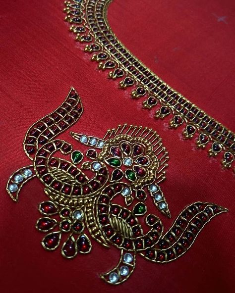 Aari Design, Zardosi Work, Maggam Work Designs, Kids Blouse Designs, Kundan Work, New Saree Blouse Designs, Wedding Saree Blouse Designs, Aari Designs, Hand Beaded Embroidery