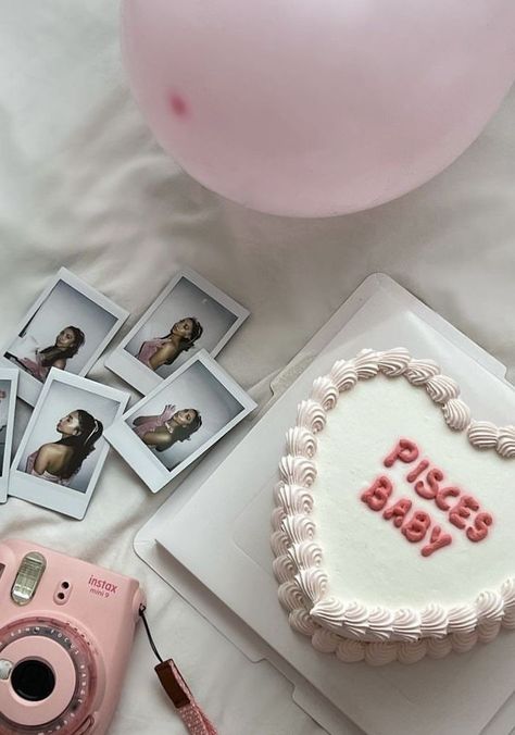 Celebrating the pisces signn Pisces Birthday, 21st Bday Ideas, Turning 21, Bday Shoot, Cute Birthday Pictures, 21st Birthday Photoshoot, Birthday Ideas For Her, Custom Birthday Cakes, Cute Birthday Ideas