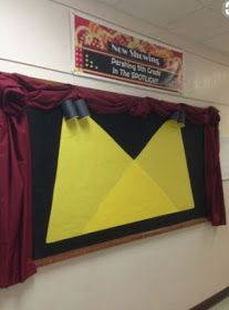 Brain Waves Instruction: 3 Easy Ways to Turn a Drab Bulletin Board into a Fab Bulletin Board Spotlight Bulletin Board, Studio Seni, Creative Bulletin Boards, Deco Cinema, Theatre Classroom, Music Bulletin Boards, Work Bulletin Boards, Church Bulletin Boards, Library Bulletin Boards