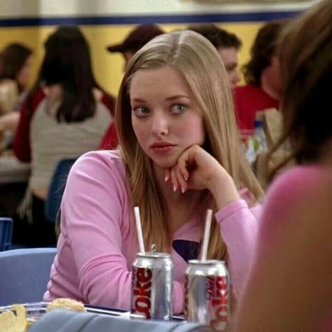 Mean Girl 3, Mean Girls Aesthetic, Me Character, Literally Me Characters, Karen Smith, The Plastics, Girly Movies, Mean Girl, Weiners