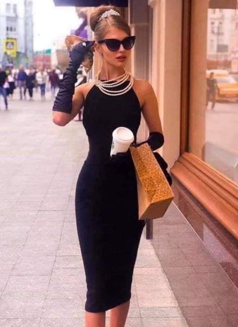 Alina Sanko, High Tea Outfit, Gatsby Outfit, Old Hollywood Aesthetic, Dress And Gloves, Hollywood Aesthetic, Glamour Outfit, Hollywood Costume, Hollywood Dress