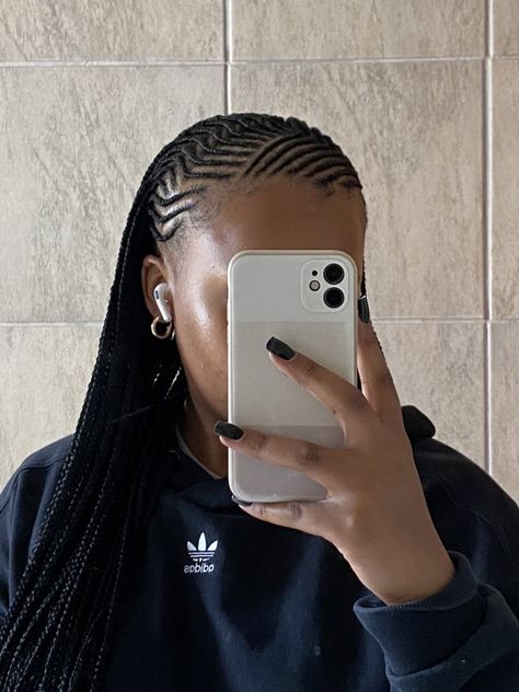 2000s Cornrows, Patterned Cornrows, Slanted Cornrows Braids, Half Corn Rows Half Box Braids, Half Braids Half Cornrows Black Women, Small Cornrow Braids, Zigzag Cornrows Natural Hair, Conrows Lines And Braids With Beads, Half Cornrows Half Braids