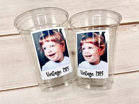 Custom Plastic Cups Personalized Party Cups Personalized - Etsy Face Party Decorations, Personalized Party Cups, 40th Birthday Party Favors, Custom Plastic Cups, 90th Birthday Parties, Birthday Party Cups, 30th Birthday Decorations, 90's Birthday Party, Mens Birthday Party