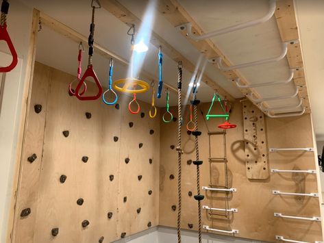 Kids Ninja Course Basement, Parkour Bedroom Ideas, Ninja Warrior Course For Kids Basement, Ninja Course Basement, Ninja Warrior Playroom, Ninja Warrior Basement, Swings In Basement, Kids Ninja Warrior Course Backyards, Basement Ninja Course