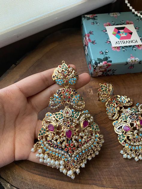 Indian Wedding Jewelry Sets, Indian Jewelry Earrings, Bridal Jewelry Vintage, Fancy Jewellery Designs, Antique Bridal Jewelry, Indian Jewellery Design Earrings, Indian Jewelry Sets, Bangles Jewelry Designs, Diamond Jewelry Designs