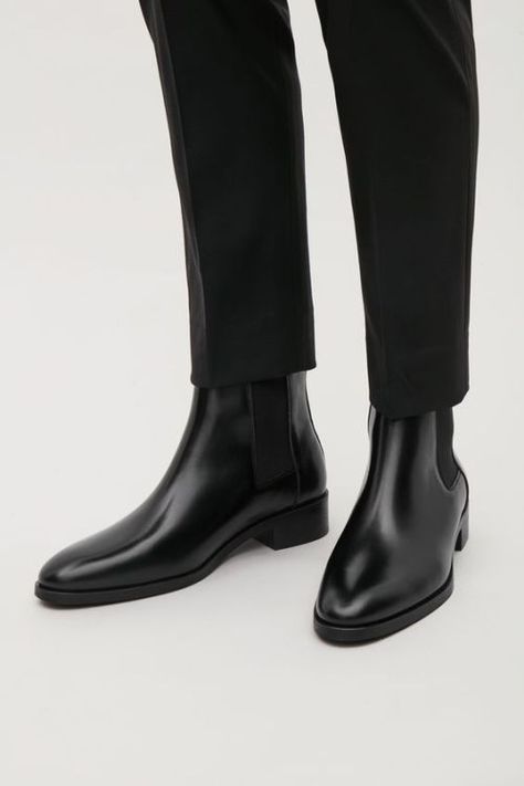 Chelsea Boots Men Outfit, Chelsea Boots Outfit, Boots Men Outfit, Gents Shoes, Boots Outfit Men, Classy Outfits Men, Mens Boots Fashion, Chelsea Boots Men, Black Chelsea Boots