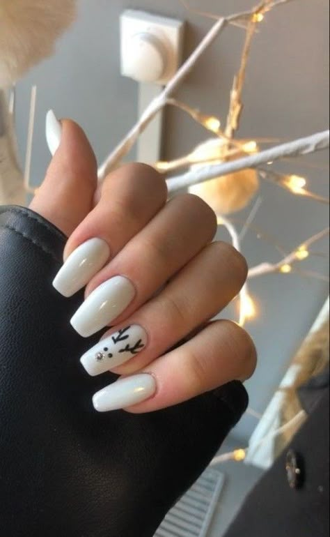 #BEAUTY, #RELATIONSHIPS #Fashion #Animals #Outfits #Winter Outfits #Animals Classy Fall Nails, Holiday Acrylic Nails, Ballet Nails, Girly Acrylic, Coffin Press On Nails, Girly Acrylic Nails, French Tip Acrylic Nails, Nail Forms, Gradient Nails