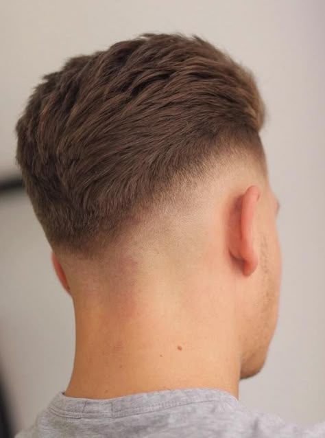 Best Haircut For Men, Asian Men Haircut, Slick Back Fade, Faded Haircut, Slick Back Haircut, Haircut Ideas Trendy, Mid Fade Haircut, Men Fade Haircut Short, Drop Fade Haircut