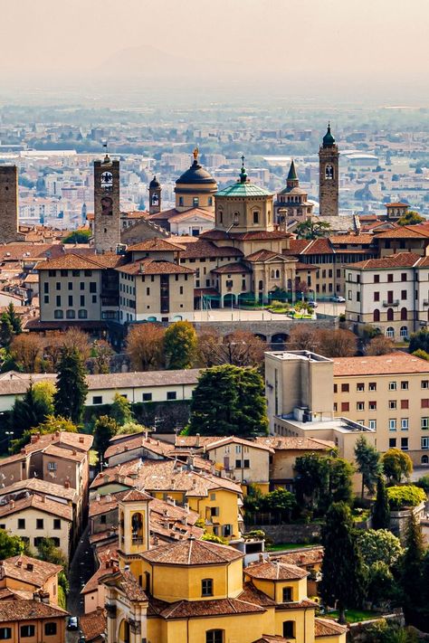 Bergamo Italy, Rome Travel, Dream Holiday, Italian Summer, Bergamo, Summer Pictures, Lake Como, Holiday Destinations, Italy Travel