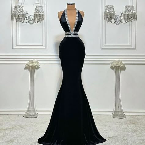 Black Award Show Dresses, Outfits For Award Shows, Elegant Prom Dresses Black, Elegant Dresses Gala, Black Luxury Dress, Chanel Black Dress, Black Gala Dress, Award Show Dresses, Prom Girl Dresses