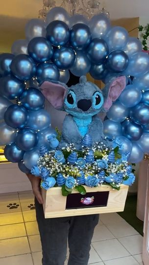 603K views · 12K reactions | Such a cute party for Stitch lovers #stitch #blue #waltdisney #lilostitch | Stitch Lovers | Stitch Lovers · Original audio Donut Decorating Ideas, Stitch Box, Stitch Cake, Balloon Bouquet Diy, Diy Bouquet Wrap, Stitch Blue, 20th Birthday Party, Flower Gift Ideas, Christmas Birthday Party