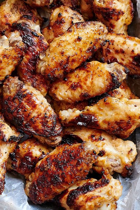 Broiled chicken wings - succulent and delicious, cooked in just 20 minutes. Forget about baked chicken wings. This is the best chicken wings recipe. These are some of the tastiest oven cooked chicken wings, period. Perfect for game days and parties. | cravingtasty.com Broil Chicken Wings, Broiled Wings In Oven, Broiled Chicken Wings, Best Chicken Wings Recipe, Broiled Chicken Thighs, Wing Recipes Baked, The Best Chicken Wings, Oven Chicken Wings, Wings Recipe Baked