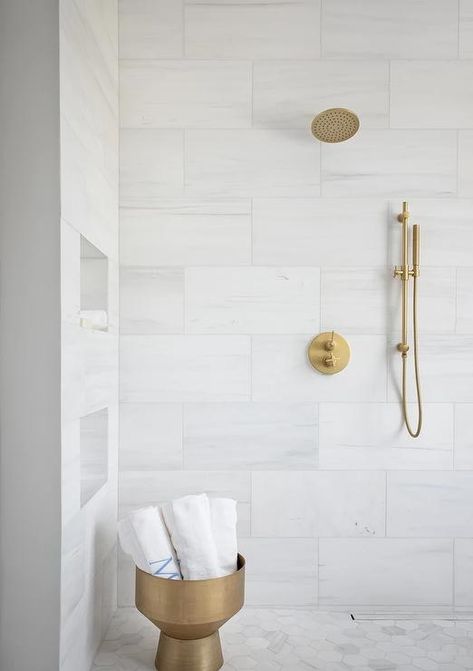 Shower With Marble Tile, Bathroom Large Wall Tiles, Big Tiles In Bathroom, Large Scale Shower Wall Tile, Stacked Large Tile Shower Wall, White Marble Bathroom Gold Fixtures, All Marble Bathroom Ideas, Cute Bathroom Tile Floors, White Stacked Tile Shower Wall