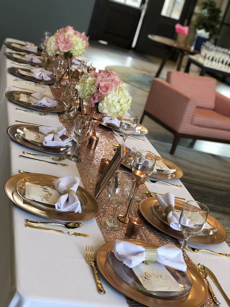 Rose Gold Sequin Table Runner, Rose Gold And Silver Centerpieces, Rose Gold And Champagne Birthday Decor, Pink And Gold Table Setting Birthdays, Blush And Gold Table Setting, Rose Gold Table Setting Birthday, Rose Gold Dinner Table Decor, Rose Gold Birthday Party Table Settings, Rose Gold Centerpiece Birthday