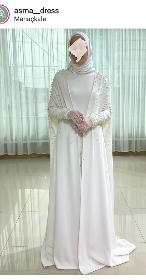 Wedding Abaya Hijab Bride, White Bridal Abaya, Nikkah Abaya White, White Abaya Wedding, Turkish Wedding Dress Muslim, Arabic Wedding Dress Muslim, White Abaya Designs, Arabian Wedding Dress, Abaya Bride