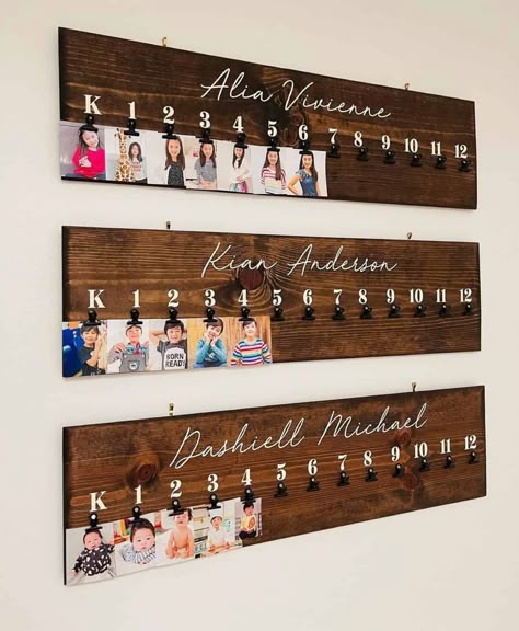 school photo board School Picture Board, School Pictures Display, School Photo Frames, School Picture Frames, Paint Leaves, Photo Wall Display, Display Family Photos, School Pics, School Picture