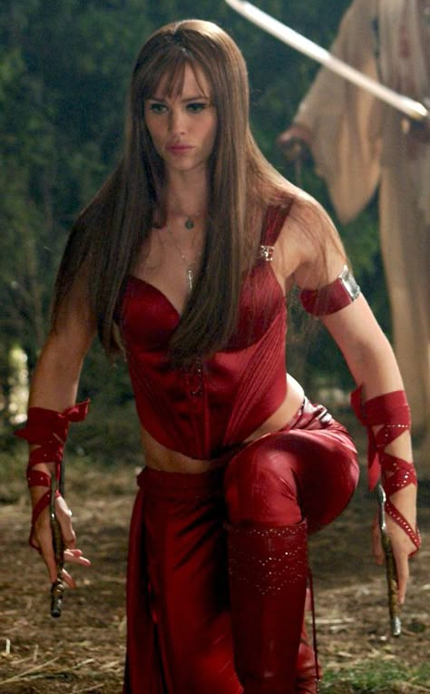 N°13 - Jennifer Garner as Elektra Natchios - Elektra by Rob Bowman (2004) Elektra 2005, Jennifer Garner Elektra, Marvel Elektra, Elizabeth Berkley, Elektra Natchios, Photo Star, Milla Jovovich, Marvel Cosplay, Actrices Hollywood