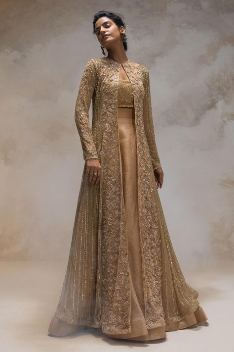 Long Jacket Pattern Indian Dress, Net Long Jacket Dress, Long Jacket Outfit Indian Wedding, Lengha With Jacket, Lehenga With Coat, Coat Lehenga, Long Jacket Outfit Indian, Lehenga With Long Jacket, Anarkali With Skirt