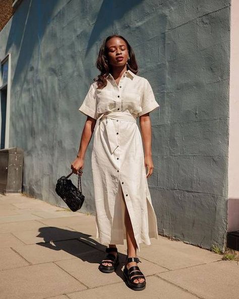 Gryphon Sandals Outfit, Chunky Heel Sandals Outfit, Chunky Sandals Outfit Summer, Black Chunky Sandals Outfit, Chunky Sandals Outfit Street Style, White Sandals Outfit, Chunky Sandals Outfit, Black Sandals Outfit, Sandals Outfit Summer