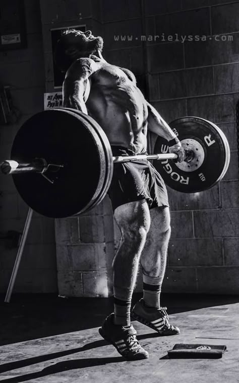 Fotografia Crossfit, Crossfit Wallpaper, Crossfit Photography, Gym Motivation Wallpaper, Gym Photoshoot, Gym Photography, Fitness Wallpaper, Gym Wallpaper, Bodybuilding Pictures