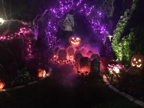 Halloween Ballroom, Neon Halloween Aesthetic, Halloween Mansion, Halloween Homecoming, Magical Halloween, Scary Halloween Decorations, Halloween Scene, Halloween 3, Spooky Szn