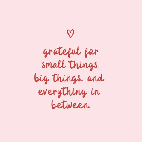 Grateful Quotes Gratitude, Wallpaper Background Ideas, Minimalistic Wallpaper, The Small Things In Life, Small Things In Life, Grateful Quotes, World Mental Health Day, Vision Board Quotes, Small Quotes