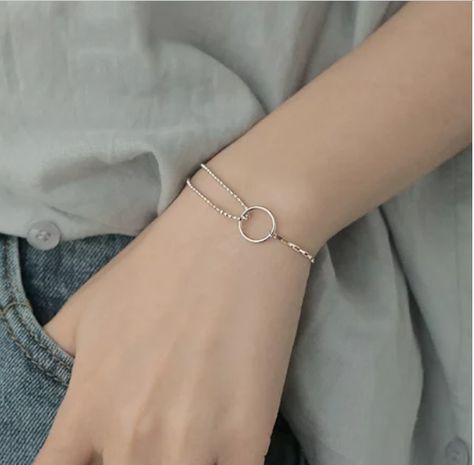 Trend Cold Wind Retro Round Female Bracelet Korean Bracelet, Contemporary Bracelets, Pretty Jewelry Necklaces, Geometric Bracelet, Circle Bracelet, Bracelets Design, Silver Bracelets For Women, Romantic Jewellery, Jewelry Accessories Ideas