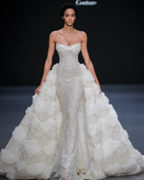 The Atelier Spring / Summer 2025 Bridal collection Barcelona Bridal Fashion Week #malaysiatheatelier #theatelier… | Instagram Pallas Couture Bridal, Pretty Formal Dresses, Pallas Couture, Wedding Atelier, Bridal Expo, Wedding Couture, Couture Wedding Dresses, Elegant Gowns, The Atelier