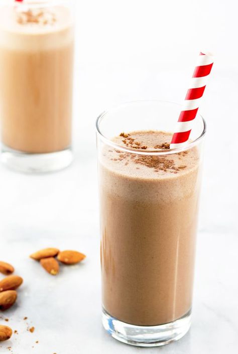 Serves 1 | Prep time: 5 minutes | Total time: 5 minutes Ingredients 1 tablespoon raw cacao powder 1 cup almond milk or coconut milk (the kind in the carton, not the can) 2 tablespoons almond butter or 1/4 cup whole almonds, ground 20 drops liquid stevia, or to taste 1/2 cup ice Directions Blend […] Haylie Pomroy Recipes, Smoothie Fast, Fast Metabolism Recipes, Fast Metabolism Diet Recipes, Fmd Recipes, Metabolic Diet Recipes, Famous Athletes, Haylie Pomroy, Diet Cookies