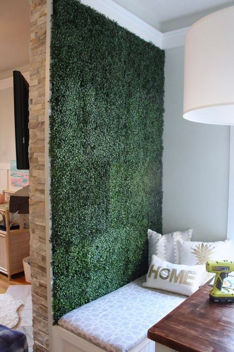 Boxwood Hedge Wall Inside Your Home Living Wall Diy, Boxwood Hedge Wall, Diy Neon Sign, Artificial Grass Wall, Grass Wall, Diy Accent Wall, Artificial Boxwood, Inspire Me Home Decor, Wall Backdrops