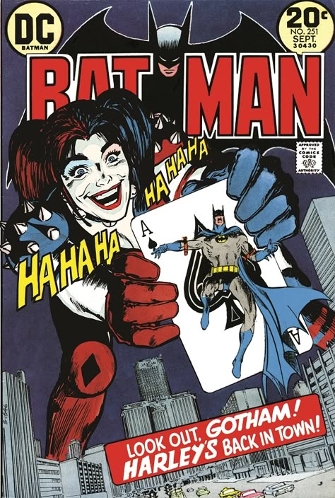 Harley Quinn Photobombs Classic BATMAN ... Batman Comic Book Cover, Batman Prints, Batman Cover, Dc Comics Poster, Batman Comic Cover, Batman Cartoon, Joker Comic, Simple Sketches, Batman Comic Books