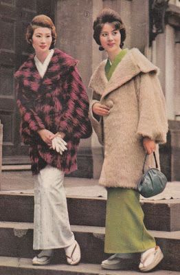 Japanese Vintage Fashion, Vintage Street Style, Modern Kimono, Fashion 1960s, Kimono Pattern, Japanese Hairstyle, Vintage Kimono, 1960s Fashion, Vintage Japan