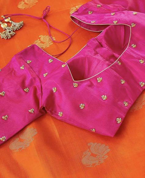 Simple Buttas For Blouse, Buties Work Blouse, Small Buties Maggam Work, Simple Work Blouse Designs, 50 Blouse Designs, Work Blouse Designs, Patch Work Blouse Designs, Blouse Designs High Neck, Blouse Designs Catalogue