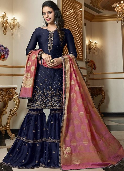 Dark Blue Suit For Women, Hairstyles With Sharara Suit, Blue Garara, Suit For Women Wedding, Pakistani Sharara Suit, Women Sharara, Sharara Suit Designs, Sharara Style, Pakistani Sharara