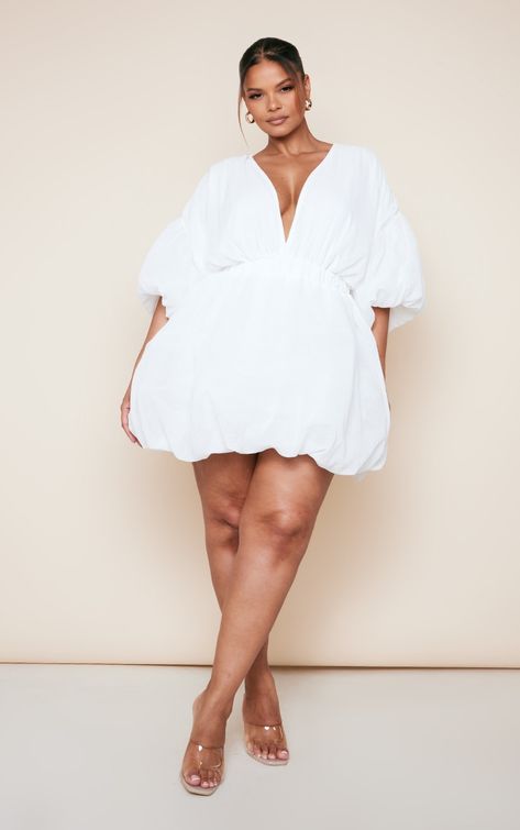 Plus Size White Mini Dress, All White Outfit Black Women Plus Size, White Dress Plus Size Classy, All White Party Outfits Plus Size, All White Outfit Plus Size, White Hen Party Dress, All White Outfit Black Women, Plus Size White Outfit, White Dress Plus Size