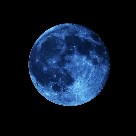 See The Winning Photos From Our Blue Moon Instagram Contest Roket Air, Dark Blue Aesthetic, Blue Widget, Photo Bleu, Tungsten Light, Blue Vibes, Blue Aesthetic Dark, Instagram Contest, Blue Core