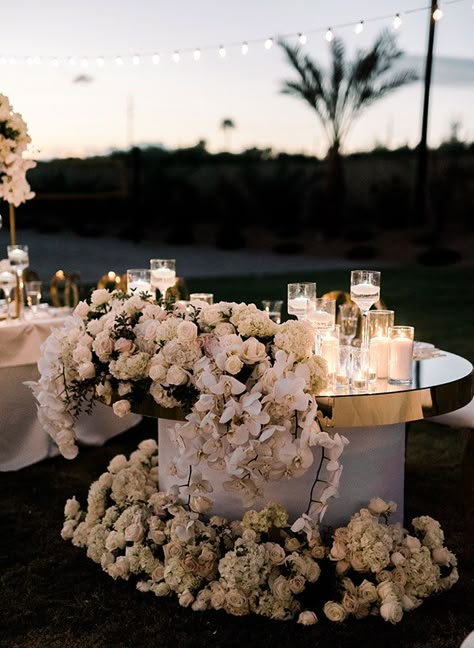 Modern Destination Wedding in Palm Springs - Inspired By This Modern Destination Wedding, Destination Wedding Cost, Modern Chic Wedding, Wedding Invitations With Pictures, Wedding Costs, Glam Wedding, Sweetheart Table, Wedding Vibes, Wedding Mood