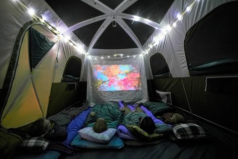 Sleepover Tents, Zelt Camping, Tenda Camping, Tent Campers, Cabin Tent, Cute Date Ideas, Backyard Camping, Fun Sleepover Ideas, Cute Date