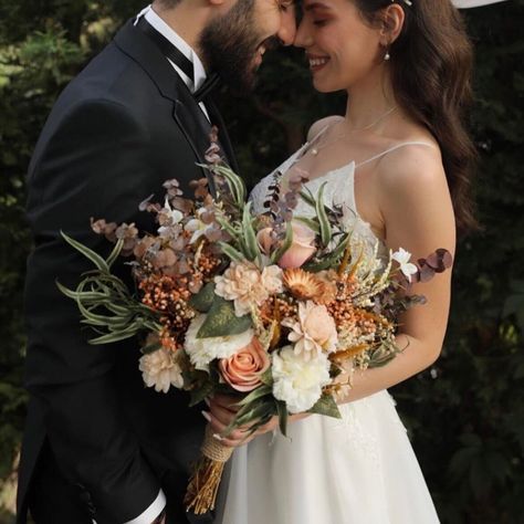 Dried wedding bouquet ideas