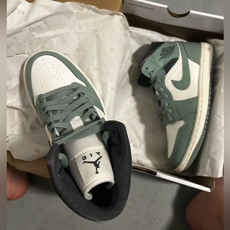 Womens Air Jordan 1 Mid Sail/Jade Smoke Anthracite Jordan Shoes Green, Jordan 1 Sail, Air Jordan Green, Air Jordan Mid 1, Drip Shoes, Jordan 1 Green, Womens Air Jordan 1, Jordan Air 1 Mid, Nike Shoes Womens