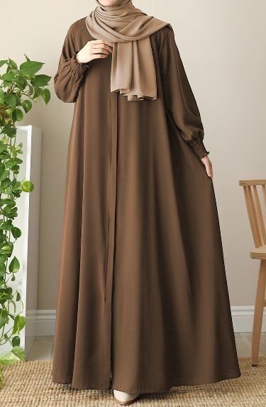 Abaya Designs Latest Simple, Simple Abaya Designs, Stylish Abaya, Simple Abaya, Islamic Modest Fashion, Muslimah Fashion Casual, Abaya Designs Latest, Islamic Fashion Dresses, Abaya Collection