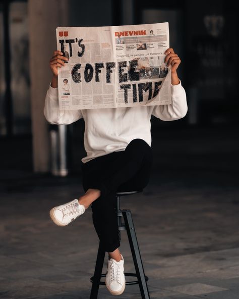 Breaking news!🚨📰🗞️ ✄---------------------------------------- #coffee #coffeetime #coffeelover #cafe #coffeeshop #coffeeaddict #food #espresso #love #coffeelovers #breakfast #barista #latte #tea #foodie #instagood #kopi #foodporn #coffeegram #coffeeholic #caf #latteart #instacoffee #coffeebreak #specialtycoffee #chocolate #instafood #photography #cappuccino #segafredomoment Coffee Bags Photography, Coffee Shop Photoshoot Instagram, Barista Photoshoot, Coffee Barista Photography, Barista Photography, Coffeeshop Photography, Cafe Photography, Espresso Love, Coffee Shop Photography