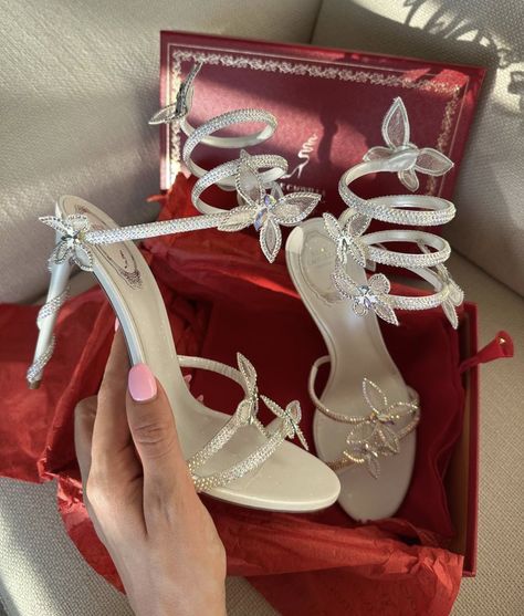 Quince Heels, Butterfly Heels, Pretty Heels, Fairy Shoes, Heels Prom, Fashion Shoes Heels, Shoes Heels Classy, Prom Heels, Heels Classy