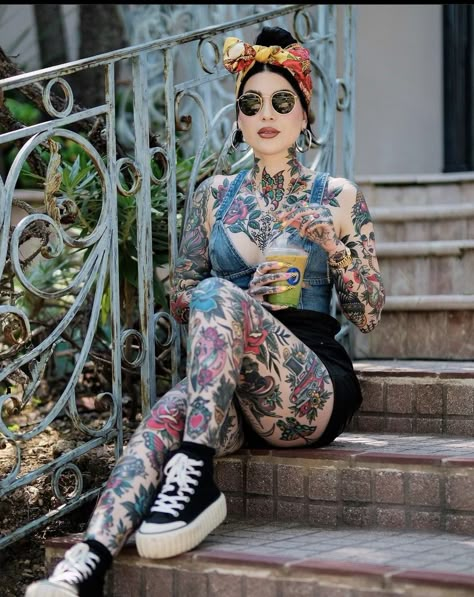 Colour Tattoo For Women, Female Tattoo Models, Torso Tattoos, Goth Tattoo, Ink Magazine, Tattoo Magazine, Tattoed Women, Tattoo Photography, Denim Art