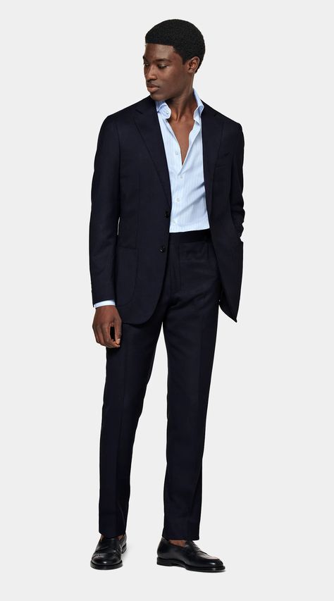 Sharp style with a relaxed vibe. Blazer: Notch lapel, patch pockets. Trousers: Flat front, back pockets, after-dinner split. Formal Attire For Men, Stylish Mens Suits, Mens Smart Casual Outfits, Blazer Outfits Men, Mens Business Casual Outfits, Black Suit Men, Classy Suits, Classy Outfits Men, Mens Fashion Blazer