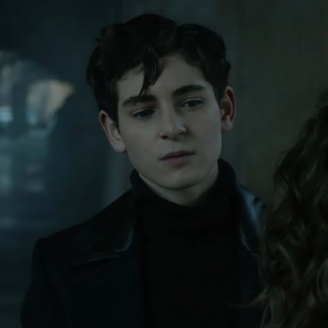 Gotham Bruce And Selina, Gotham Season 1, Selina Kyle Gotham, Hunger Games Tributes, Gotham Bruce, Bruce And Selina, Gotham Tv Series, Gotham Tv, Gotham Batman