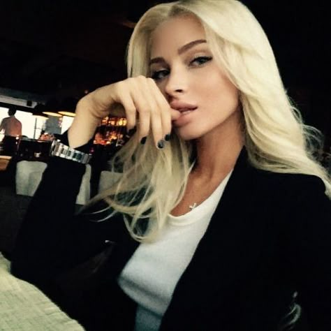 Alena Shishkova, Peruvian Hair, Long Blonde, Victoria Secrets, Long Blonde Hair, Grunge Hair, Blonde Beauty, Indian Hairstyles, Love Hair